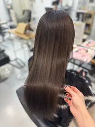 【ケアカラー】ケアカラー＋前髪カット＋髪質改善トリートメント