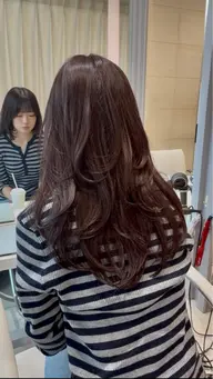 【🙇‍♀️お写真を撮らせていただける方🙇‍♀️】🍇ハッシュカット+艶カラー+オージュアトリートメント🍇