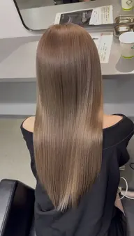 【高校卒業生限定】🍀💞ダメージレスケアブリーチ＋カラー＋Dプレックストリートメント