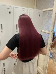 🍎御新規様限定🍎韓国風カラーワインレッドカラー ケアブリーチダブルカラー＋トリートメント🍎17200円🍎