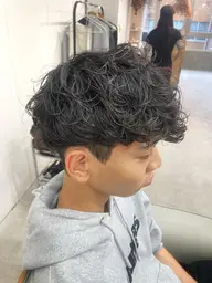 【メンズ限定】パーマ+カット+眉カット