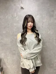 ⭐️ミニモ学割⭐️U24 馴染ませカット半額以下➕エクステがボロボロにならないシャンプー付き‼️➕プルエクプラチナ80本