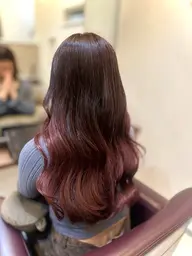 ¥7000（現金支払いのみ）ブリーチカラー（バレイヤージュ・グラデーションカラー）＋処理剤トリートメント