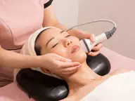 💕キャビ超音波&小顔コルギ60分💕キャビ×RF×EMSで同時ケア！二重あご・たるみ・脂肪に速攻！フェイスラインも◎