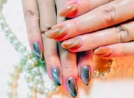 【オフなし】大人気❣️マグネットネイル¥4,500💅🧲💫激レア価格🤭‼️🤯