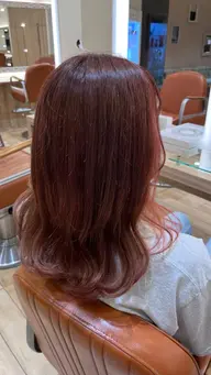 インナーカラー💜ブリーチ+オンカラー♡保湿トリートメント付き＋コテ巻き仕上げ𓂃🫧‪