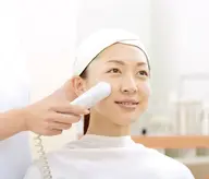 10代​〜​20代の方限定🍀【超音波小顔エステ】椅子に座っての施術になります🪑💕