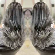 🦋外国人風デザインカラー＋Aujuaトリートメント