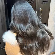 【人気Ｎｏ.2🦋】清潔感×くすみ感の最強バランスオリーブグレージュカラー🫒🩶✨️クイックトリートメント付き🎀