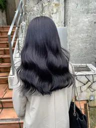 【📣ミニモ学割📣】🤍今だからこそ可愛く🤍🫧韓国風暗染めワンカラー+2stepトリートメント🫧【黒染め×】