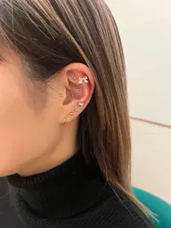 ワンカラー+耳ツボジュエリー💎