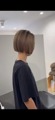 ブリーチ無し透明感カラー＋顔まわり、前髪カット