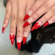 オフ有り⌇﻿フレンチ 𝑜𝑟 グラデーション🛋️🌙(丁寧ケア込み)