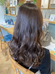 (全体カラー＋2step保湿トリートメント)ご要望に寄り添います🌼✨綺麗に伸ばしたい方🌷頭皮ケアファインバブル🫧