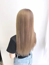 ケアブリーチ＋艶カラー