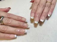 バーチャルフレンチネイル