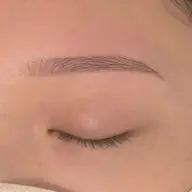 🚨急募🚨【⚠️4月限定】●眉毛WAX(間引きカット付き)●モニター様募集お支払い方法現金のみ¥2,200