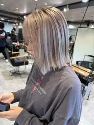 【ケアブリーチ🌿】ミルクティーベージュ＋オージュアトリートメント🥨