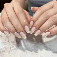 [オフあり]🌼オーロラワンカラーネイル🌼