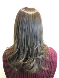 髪と頭皮からカラーの残留物質を科学的に除去するカラー☆(鎖骨より長い場合は別途1100円かかります)