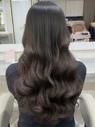 韓国風🤍コテ巻きパーマ🪽✨