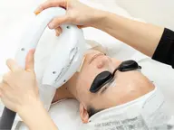 【赤み・シミ改善・ニキビケア】光フェイシャル