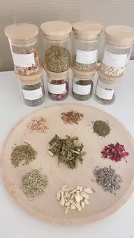 【生理痛が辛い方一度試してください】よもぎハーブ蒸し🌿足湯付き45分（小顔&くすみが取れるスキンケア体験付き🎁）