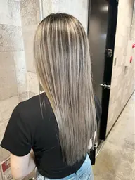 定番✨❣️オリジナルバレイヤージュ+トリートメント12900円❣️