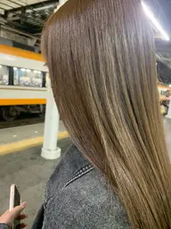 🩶オリーブベージュカラー🌿赤みを消して柔らかく見せる人気カラー🤍