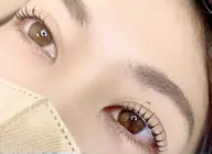 特別価格‼︎まつ毛へのダメージ最小限‼︎まつ毛に栄養を与えつつ綺麗なカールに仕上がります。