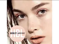 ハリウッドブロウリフト🦁(眉パーマ、Wax脱毛)