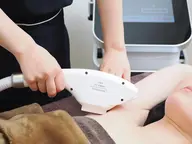 一度はしてみたい全身脱毛★お顔無しで首から下VIO込 or お顔ありでVIO無し　１回 国産脱毛機使用