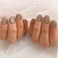 ビー玉のような光のマグネットワンカラー¥3000            初回他店オフ・補強2本まで無料