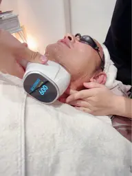 【最新LED脱毛】艶々美肌に☆レディース顔脱毛orメンズ髭脱毛￥4500ヒト幹パック付