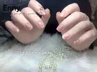 【2級持ち研修ネイリスト】マグネットフレンチ¥3990