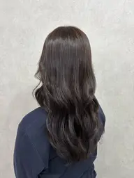 シャンプーブロー＋コテ巻きスタイリング✨