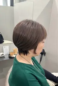 【ミニモ限定】カット+魅せる白髪ぼかしカラー+髪質改善2回転¥15000→9900（ハイライトなし）