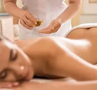 初めてのアロマトリートメント