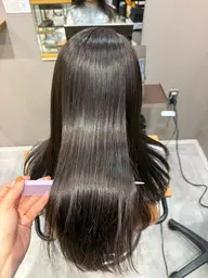 🫶カット➕ツヤ感のあるサラサラ縮毛矯正✨➕1stepトリートメント