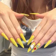 💖『大人気』・チップ長さだしマグネット/ワンカラ一/ラメグラ➕パーツ2個👑