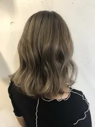 Wカラー 透明感のあるカラーをしたい方