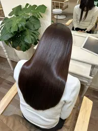 18時ごろから✂️女性限定カットしたい方大募集です❤️長さはどの長さでも大丈夫です✨※Jr.スタイリストが担当いたします