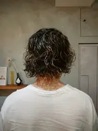 【営業時間外限定】さりげなく動かす メンズカット＋ハイライトカラー