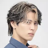 【✨ハイトーンを目指す方✨】高明度髪質改善ブリーチ💫複雑履歴の方もこちら🔥