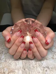 フレンチネイル🌟+°.