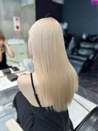 【ミニモ限定価格🫶】💗コアミー髪質改善トリートメント+超音波ケアプロ+ストレートorコテ巻き仕上げ💗