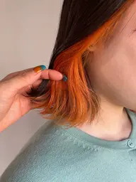 【🍒チラ見せ可愛い🍒】ブリーチ➕インナーorイヤリングカラー➕サラサラトリートメント💛ロング料金なし💛