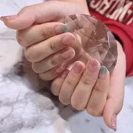 新規🌈オフありハンドジェル✨ラメグラデーション💅4400円→3960円🧡