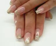 (オフあり)【モデル様募集】ラメグラデーション✨技術向上価格💎お好きなパーツ50円​〜​🌷平日価格⚠️土日祝＋500円