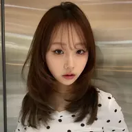 【ミディアム・ロングカット】➕トリートメント✨(3cm以上切れる方のみ)